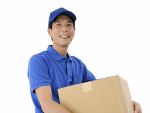 つい忘れがちな耳元のお洒落も忘れずに